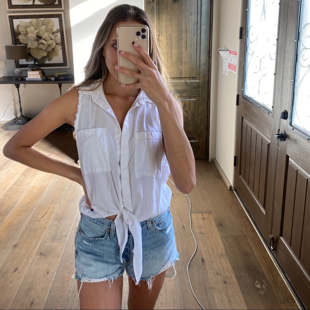 Cloth and stone tank